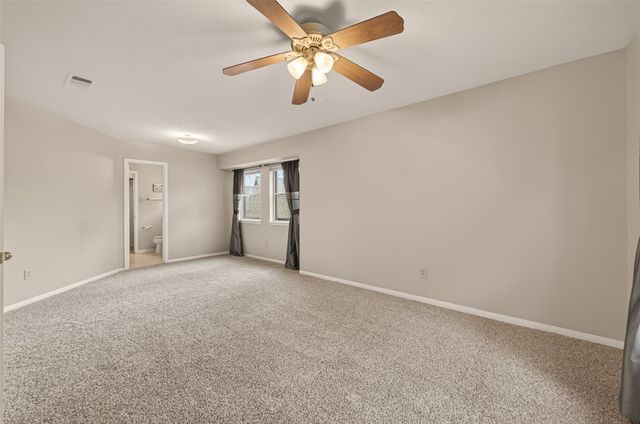 8831 Hedgestone Court, La Porte, TX 77571