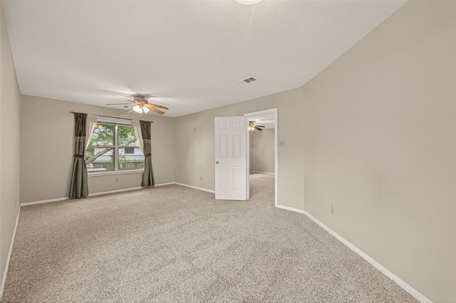 8831 Hedgestone Court, La Porte, TX 77571