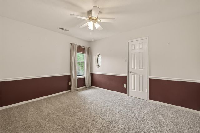 8831 Hedgestone Court, La Porte, TX 77571