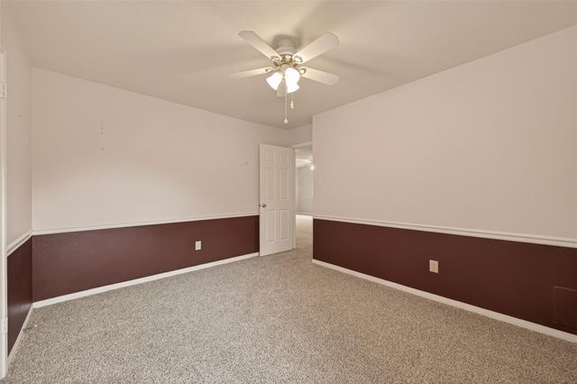 8831 Hedgestone Court, La Porte, TX 77571