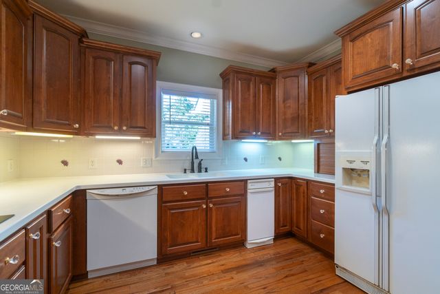 102 Trent Trail, Cleveland, GA 30528