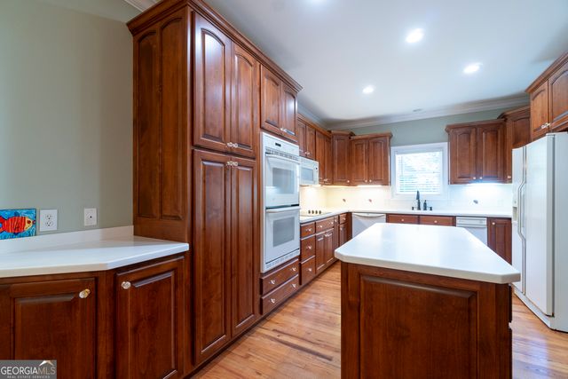 102 Trent Trail, Cleveland, GA 30528