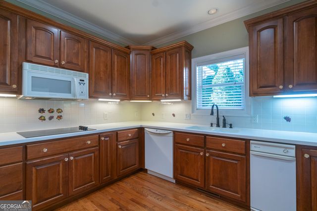 102 Trent Trail, Cleveland, GA 30528