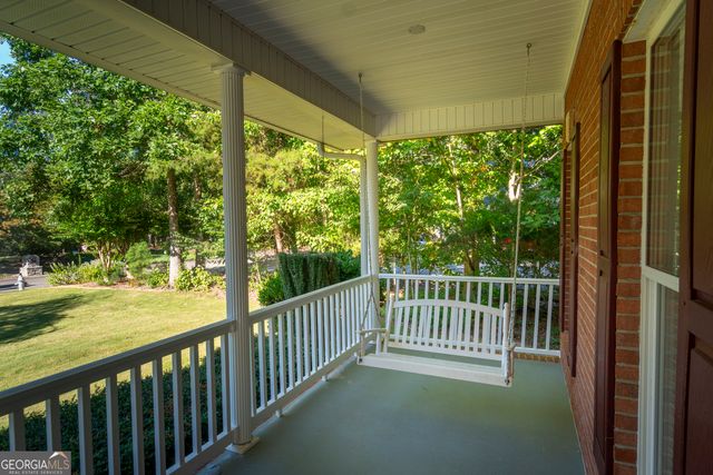 102 Trent Trail, Cleveland, GA 30528