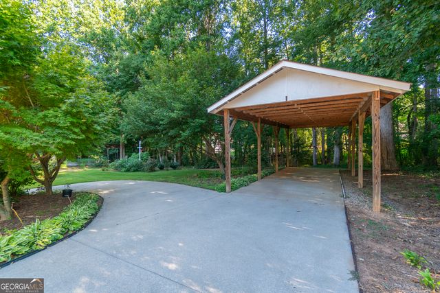 102 Trent Trail, Cleveland, GA 30528
