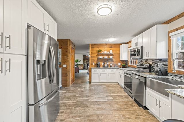 125 Cedar Lane, Morganton, GA 30560