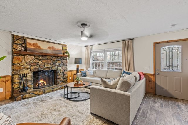 125 Cedar Lane, Morganton, GA 30560