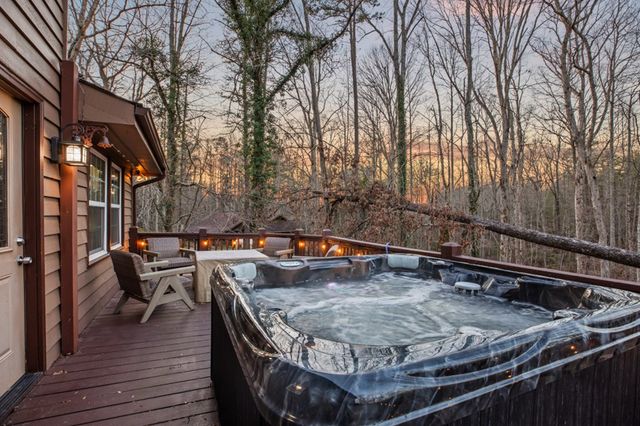 125 Cedar Lane, Morganton, GA 30560