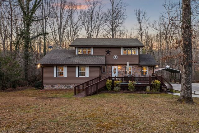 125 Cedar Lane, Morganton, GA 30560