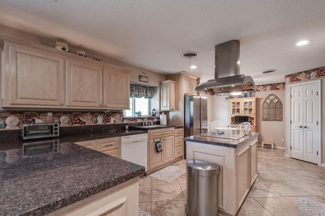 15776 Fm 3083 Road, Conroe, TX 77302