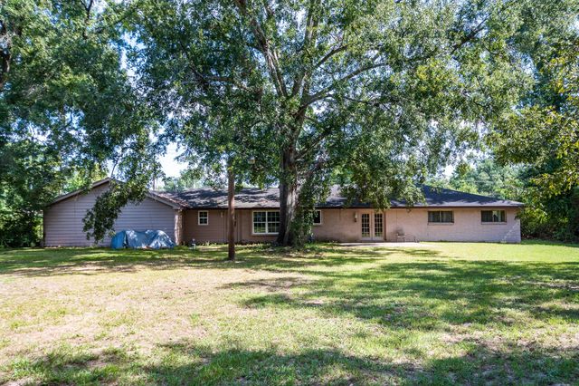 15776 Fm 3083 Road, Conroe, TX 77302