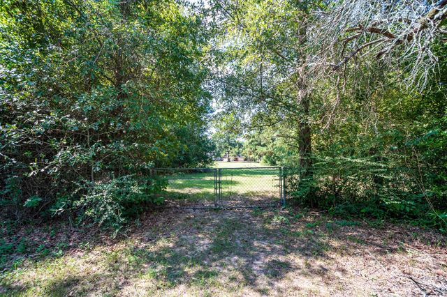 15776 Fm 3083 Road, Conroe, TX 77302
