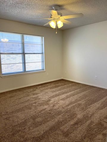2308 74th Street, C3, Lubbock, TX 79423