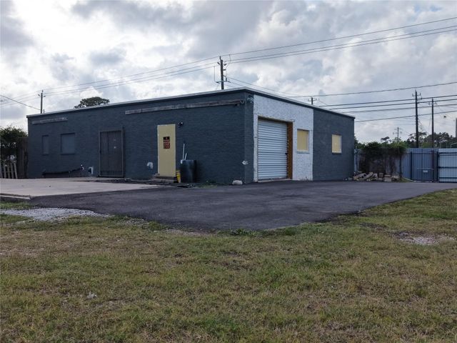 16526 Market Street, Channelview, TX 77530