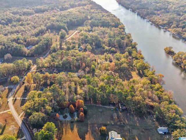 137 RIVER RUN ROAD, Childersburg, AL 35044