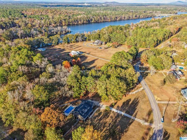 137 RIVER RUN ROAD, Childersburg, AL 35044
