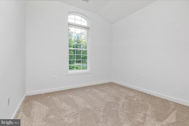 7235 TOKEN VALLEY RD, Manassas, VA 20112