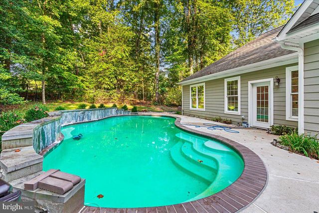 7235 TOKEN VALLEY RD, Manassas, VA 20112
