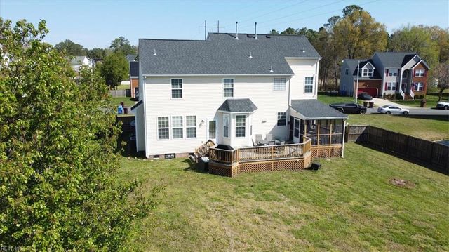 2226 Harton LN, Chesapeake, VA 23323