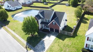 2226 Harton LN, Chesapeake, VA 23323