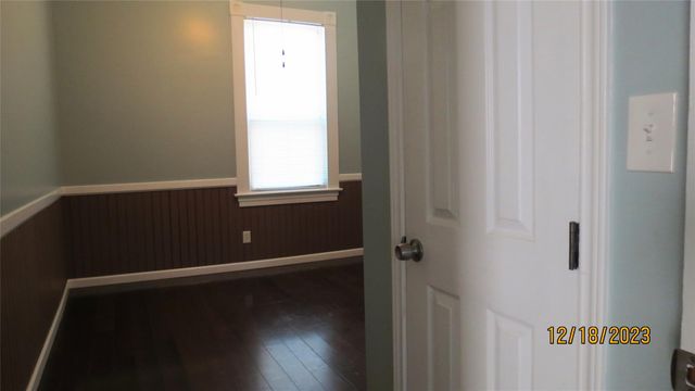 811 28th Street A, Galveston, TX 77550