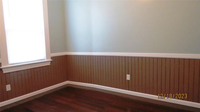 811 28th Street A, Galveston, TX 77550