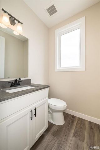1347 W Gateway Heights W 53-603, Richmond Heights, MO 63144