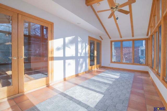 1205 Evergreen Drive, Lincoln, NE 68510