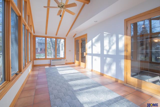 1205 Evergreen Drive, Lincoln, NE 68510