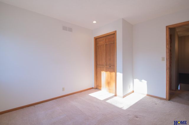 1205 Evergreen Drive, Lincoln, NE 68510