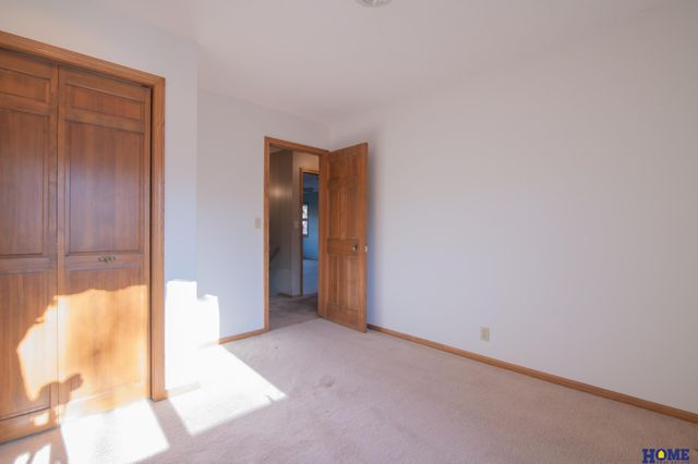 1205 Evergreen Drive, Lincoln, NE 68510