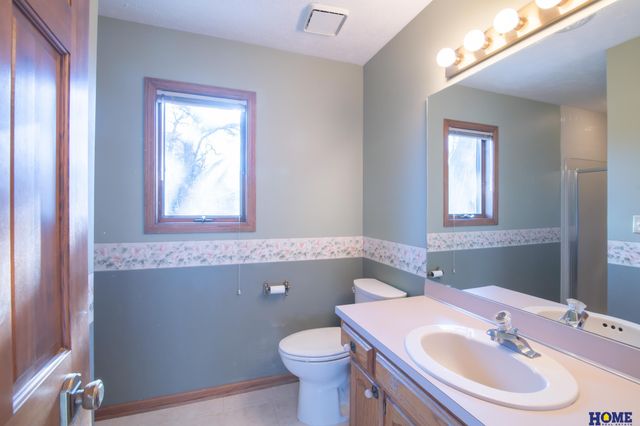 1205 Evergreen Drive, Lincoln, NE 68510