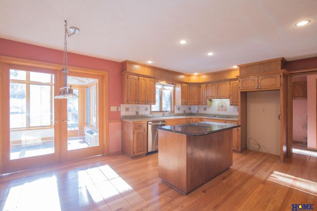 1205 Evergreen Drive, Lincoln, NE 68510