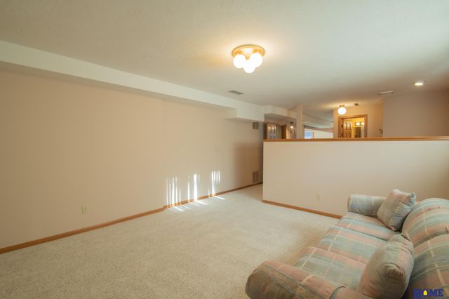 1205 Evergreen Drive, Lincoln, NE 68510