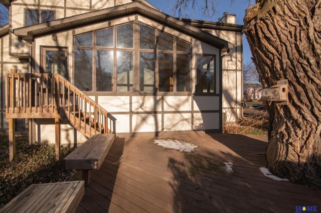 1205 Evergreen Drive, Lincoln, NE 68510