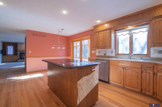 1205 Evergreen Drive, Lincoln, NE 68510