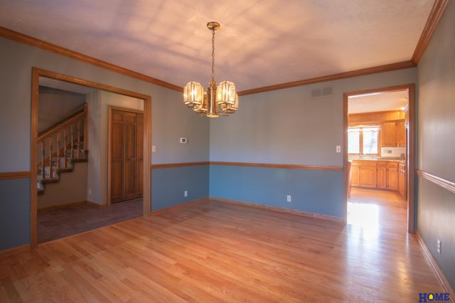 1205 Evergreen Drive, Lincoln, NE 68510