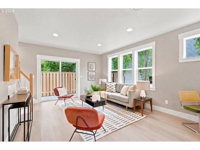 3395 Se 43rd Ave B, Portland, OR 97202