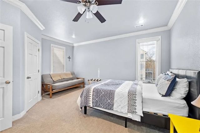 38 Riviera Drive, Rogers, AR 72756