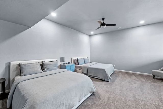 38 Riviera Drive, Rogers, AR 72756