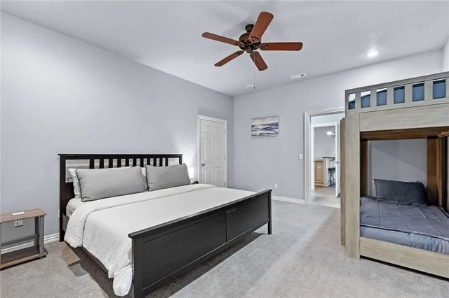 38 Riviera Drive, Rogers, AR 72756