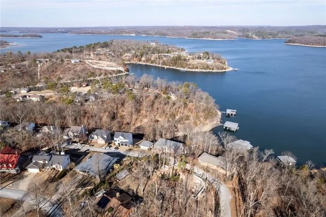 38 Riviera Drive, Rogers, AR 72756