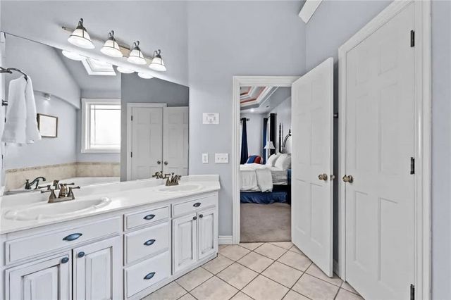 38 Riviera Drive, Rogers, AR 72756