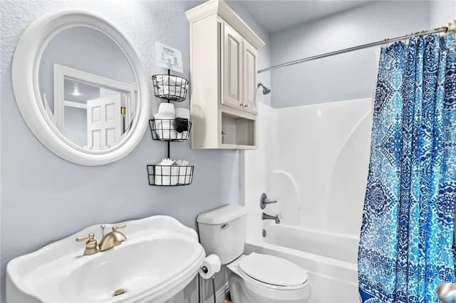 38 Riviera Drive, Rogers, AR 72756