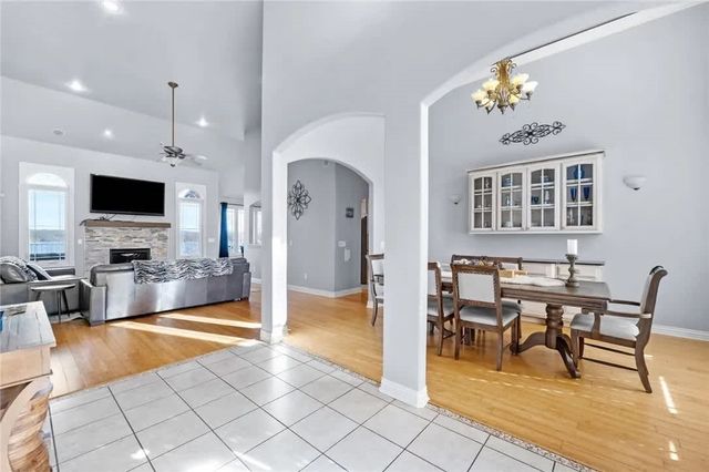 38 Riviera Drive, Rogers, AR 72756