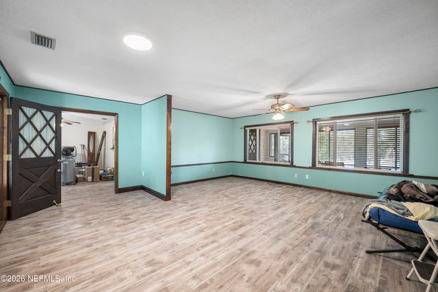 212 WESLEY Road, Green Cove Springs, FL 32043