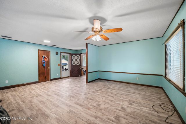 212 WESLEY Road, Green Cove Springs, FL 32043
