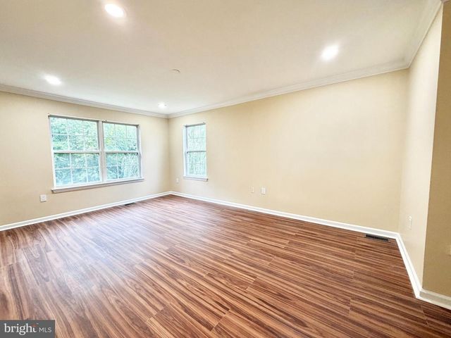 224 FOUNTAYNE LN, Lawrenceville, NJ 08648