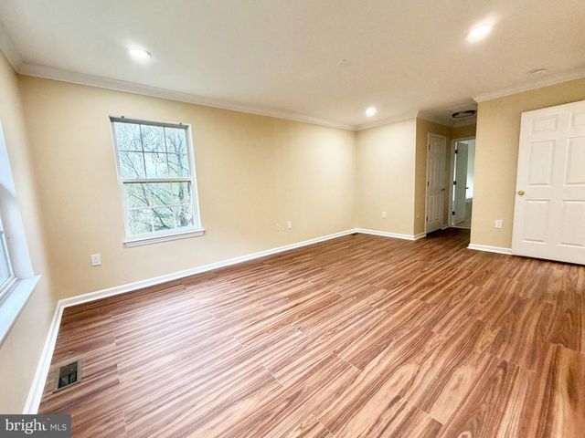 224 FOUNTAYNE LN, Lawrenceville, NJ 08648