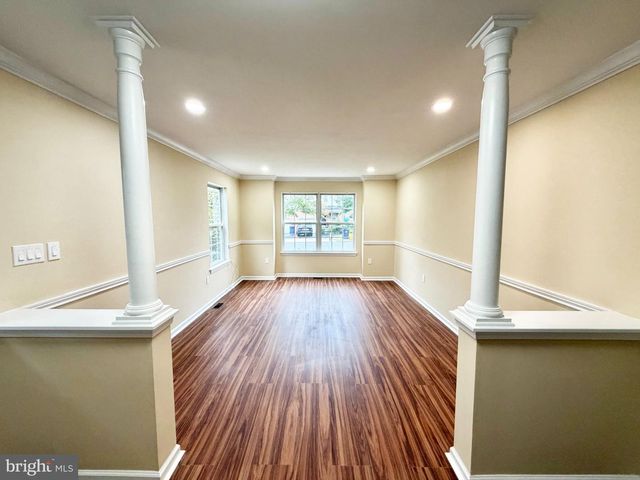 224 FOUNTAYNE LN, Lawrenceville, NJ 08648